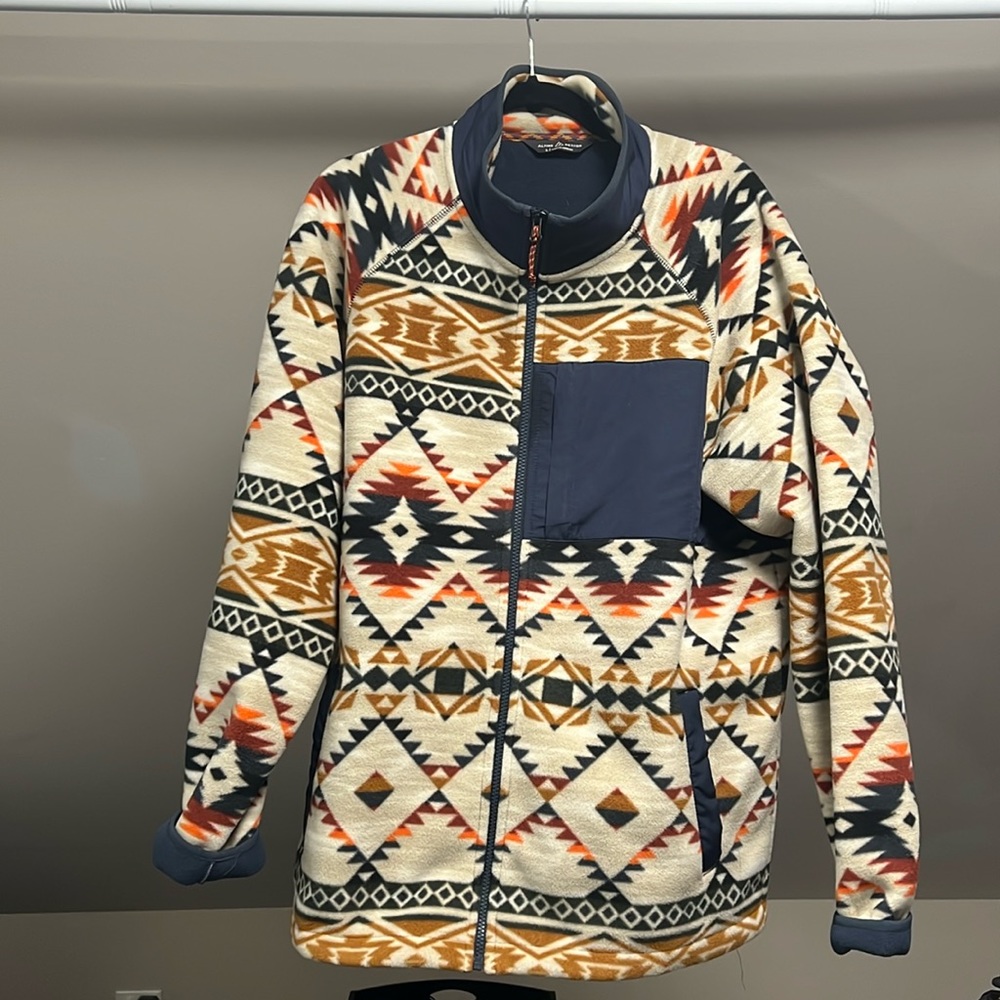 Alpine Design size Large Southwest design full zip fleece